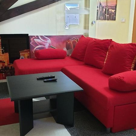 Apartment Gartenblick Neunkirchen  Ngoại thất bức ảnh