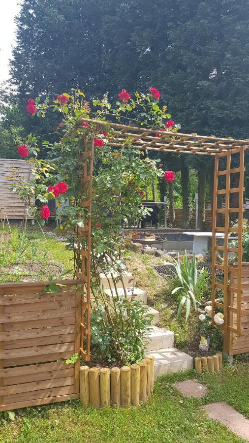 Apartment Gartenblick Neunkirchen  Ngoại thất bức ảnh